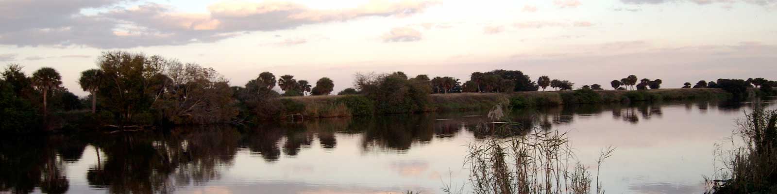 Just how did Lake Okeechobee become part of the path that thousands of boaters use to transit from the Atlantic coast to the gulf coast of Florida?