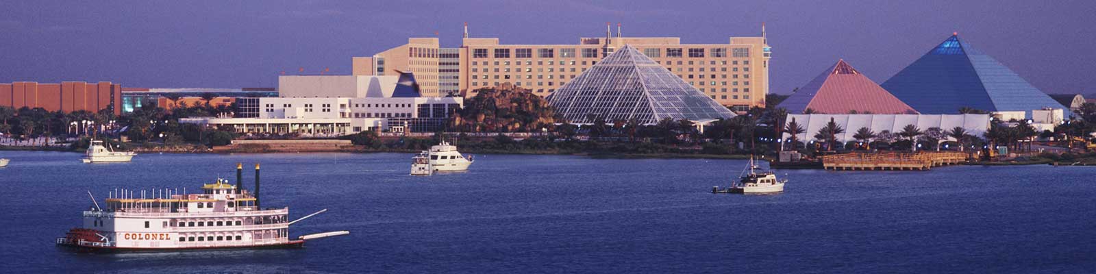 Everything is BIGGER in the Lone Star State, and the Texas coastline stretching along the northwest edge of the Gulf of Mexico is no exception.